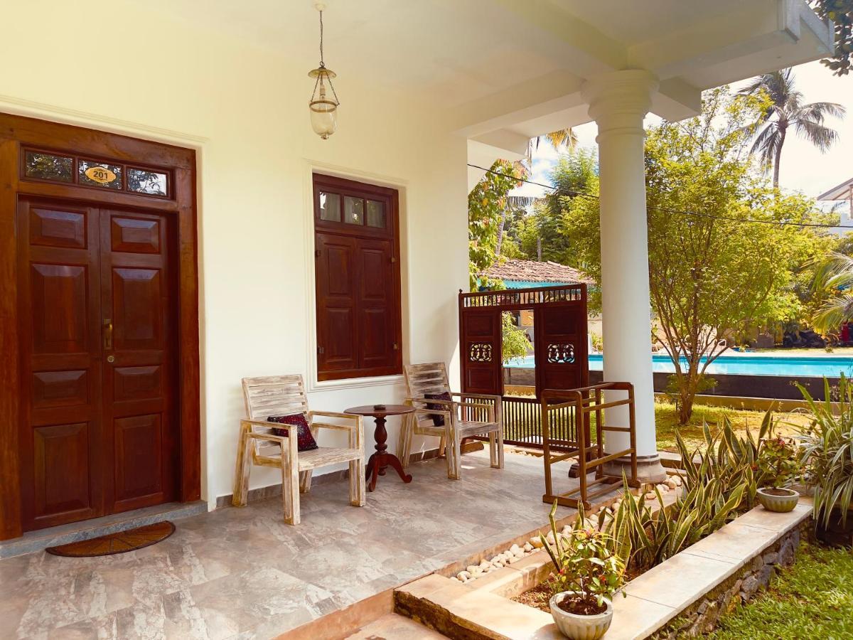 Relocted To Ahangama! Unawatuna Eksteriør billede