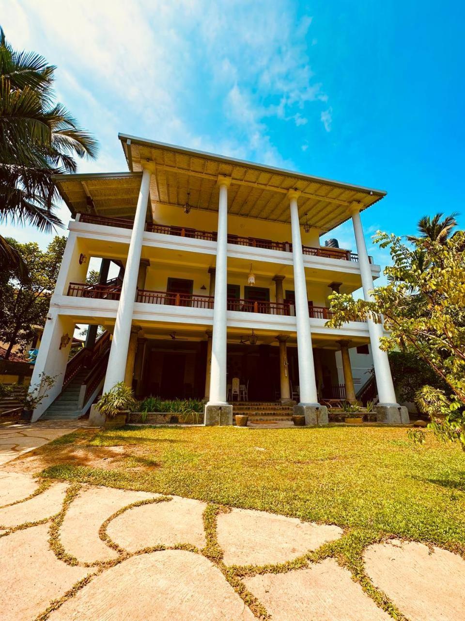 Relocted To Ahangama! Unawatuna Eksteriør billede