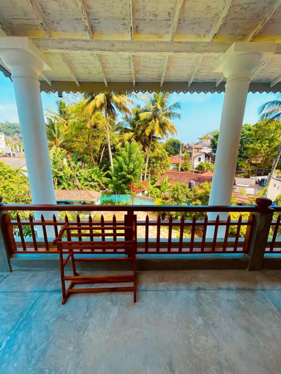 Relocted To Ahangama! Unawatuna Eksteriør billede